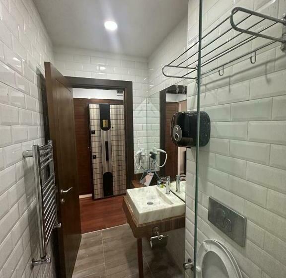 آپارتمان 1 خوابه, Konak Suites