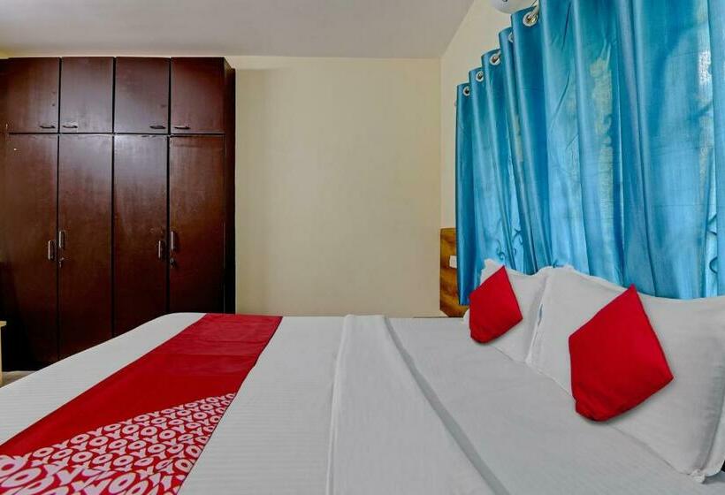 Triple Classic Room, Oyo Flagship Hotel Ritzy Grand