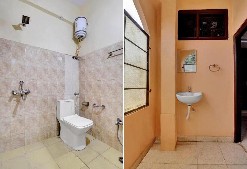 Triple Classic Room, Oyo Flagship Hotel Ritzy Grand