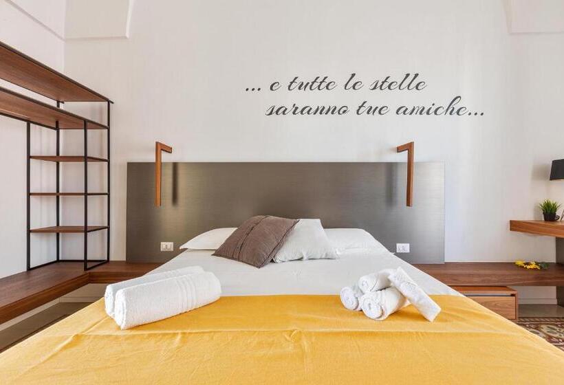 חדר דלוקס לארבעה, B&b Palazzo Flora