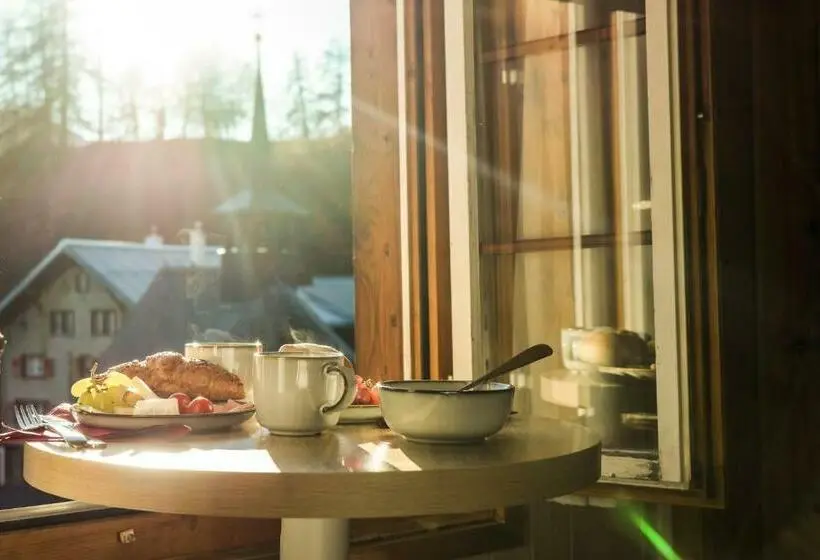 スタンダードルーム, Luny`s Bed And Breakfast Ruschein