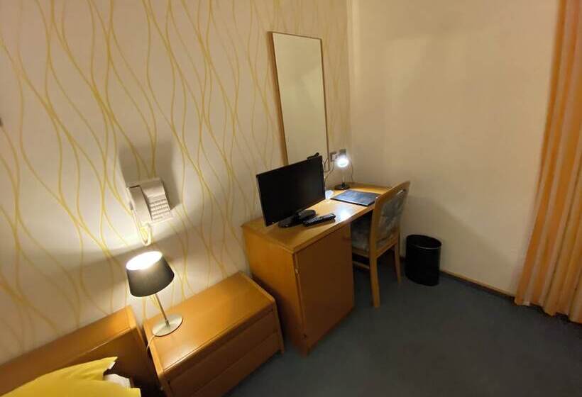 חדר סטנדרט, Altitude