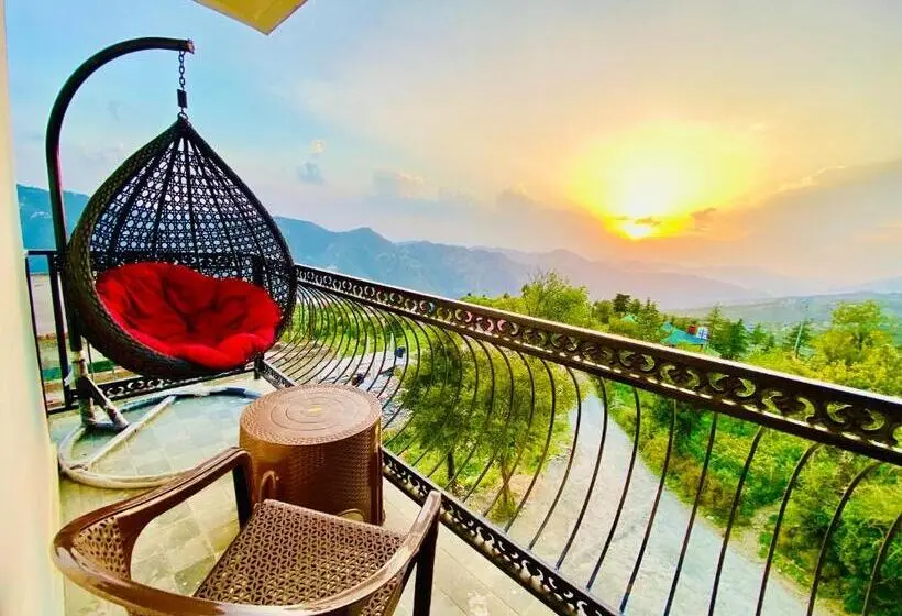 Standard-huone King-vuode, Staynest Mashobra With Balcony  A Peacefull Stay