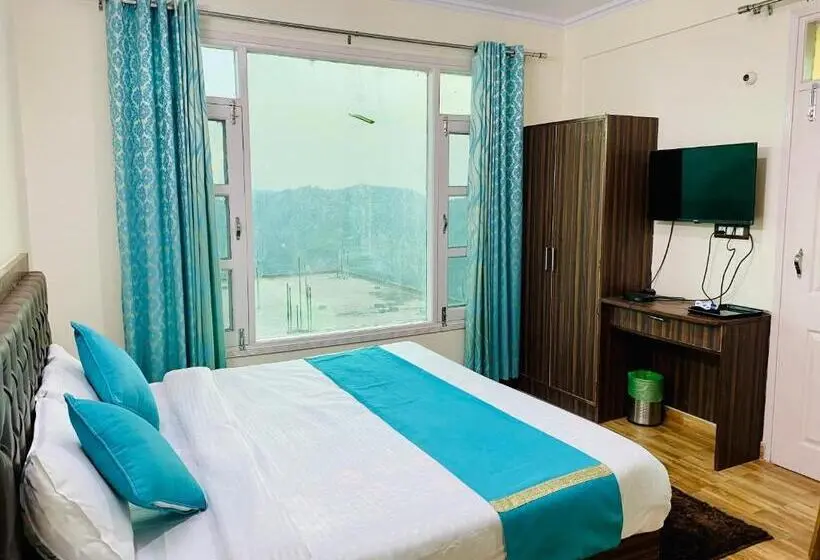 Standard-huone King-vuode, Staynest Mashobra With Balcony  A Peacefull Stay