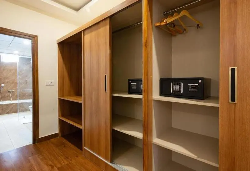 バルコニー付スイート, Malnad Shire Eco Resort