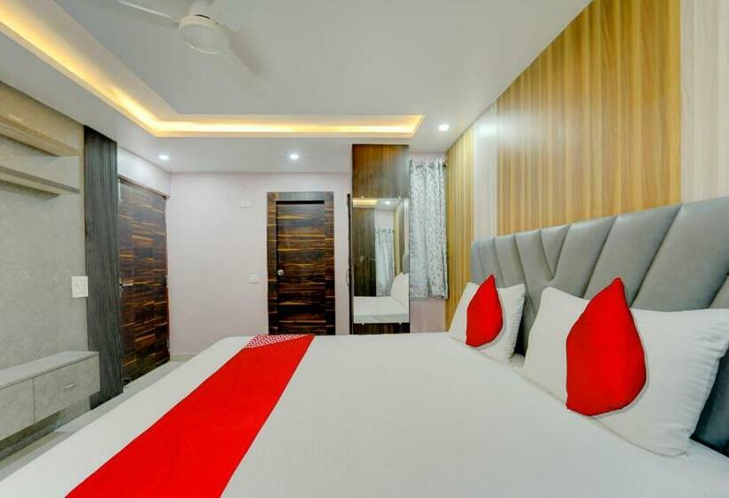 חדר סטנדרט, Oyo Flagship N S Hotel Banquet & Cafe