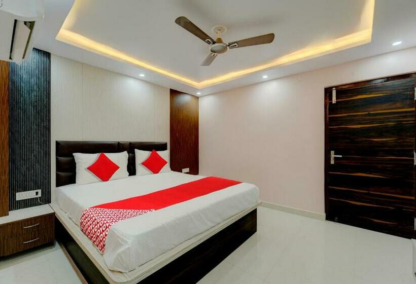 חדר סטנדרט, Oyo Flagship N S Hotel Banquet & Cafe