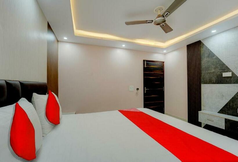חדר סטנדרט, Oyo Flagship N S Hotel Banquet & Cafe
