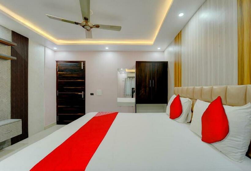 חדר סטנדרט, Oyo Flagship N S Hotel Banquet & Cafe