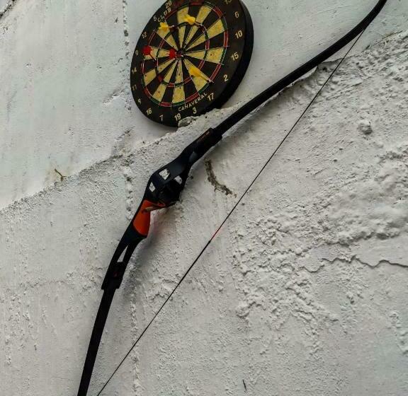 Standart Oda, Bob S Haven Bungalow