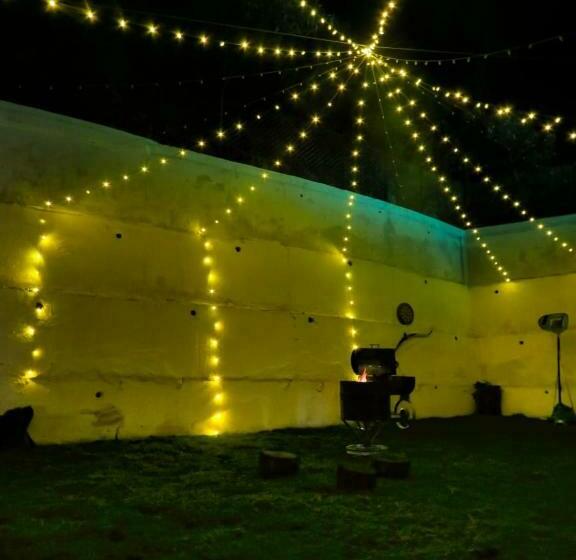 Standart Oda, Bob S Haven Bungalow