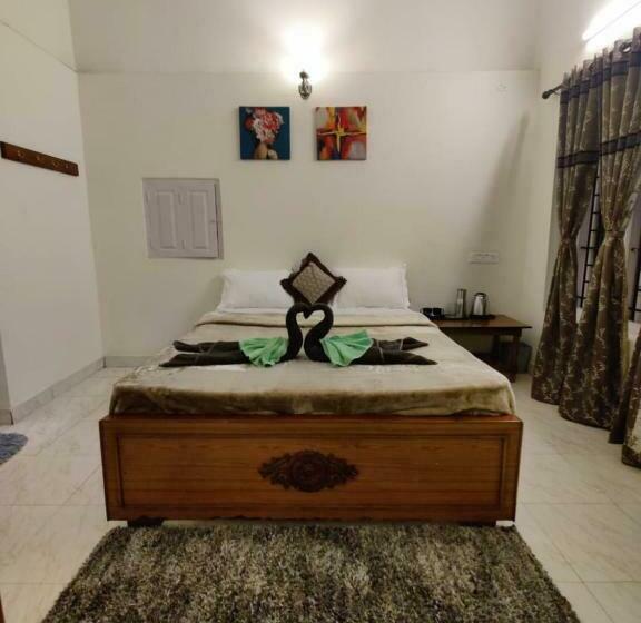 Standart Bungalov, Bob S Haven Bungalow