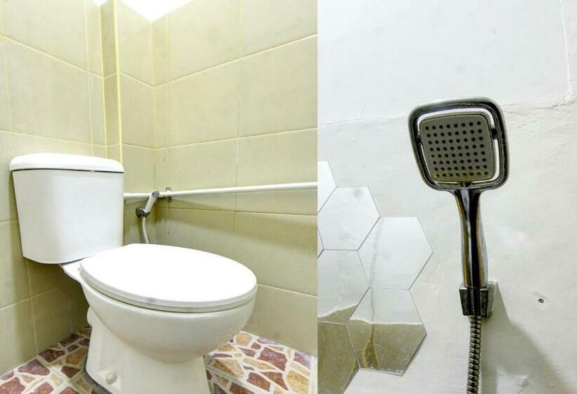 デラックスルーム, Oyo 92825 Kamar Lombok