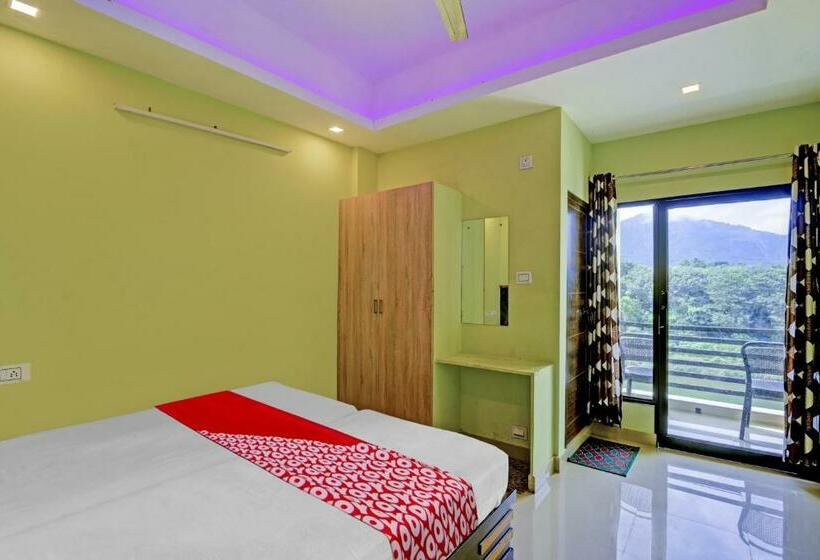 스탠다드 룸, Oyo Flagship Naval Tower