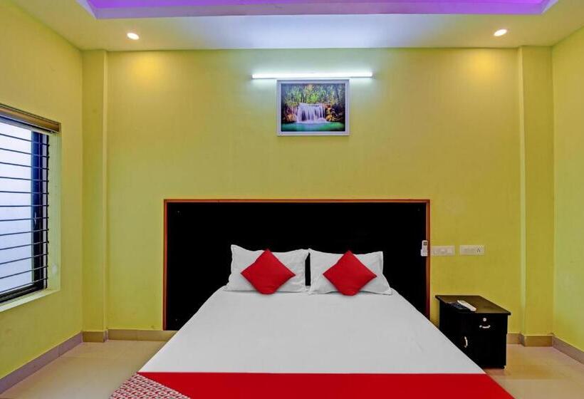 스탠다드 룸, Oyo Flagship Naval Tower