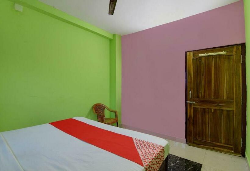 Chambre Triple Classique, Oyo Flagship Shivansh Residency