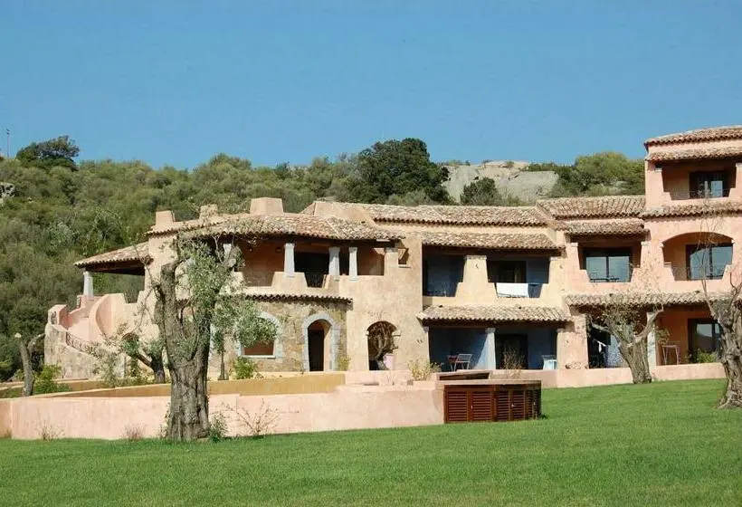 Huoneisto 1 Makuuhuone Terassi, Residence With Private Beach In Marinella