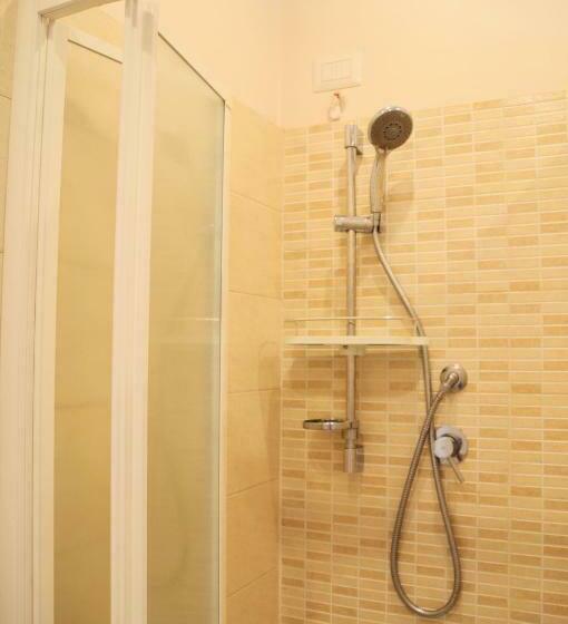 בית, 2 חדרי שינה, Ninfe Delle Aci Apartment