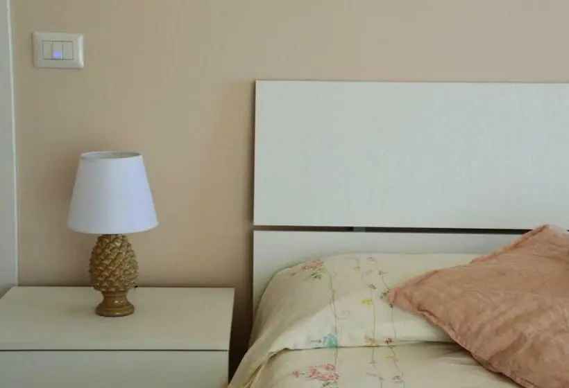 اتاق استاندارد با بالکن, Ninfe Delle Aci Apartment