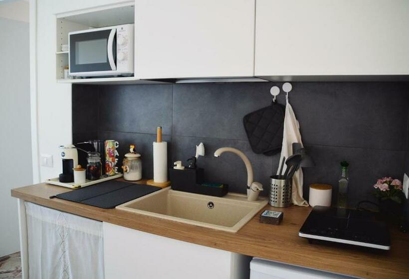 בית, 2 חדרי שינה, Ninfe Delle Aci Apartment