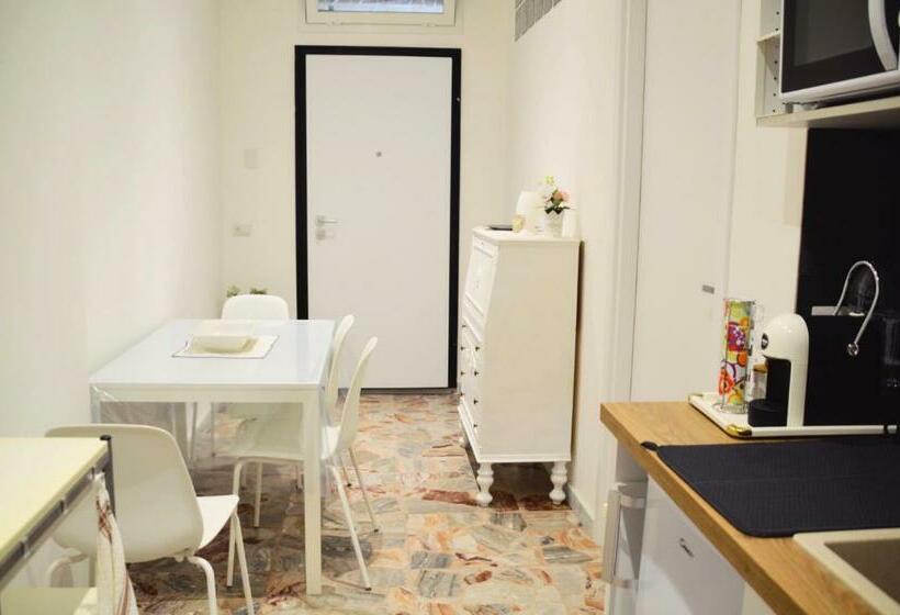 חדר סטנדרט עם מרפסת, Ninfe Delle Aci Apartment