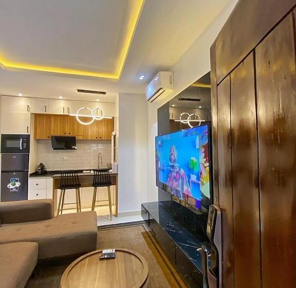 آپارتمان 1 خوابه, Studio 6