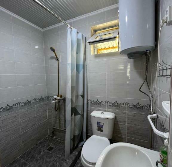 اتاق استاندارد سه نفره, Archa Guest House