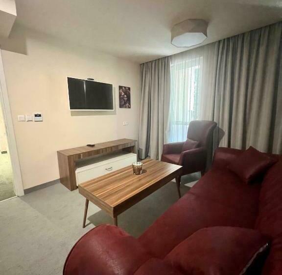 带阳台套房, Floral Boutique