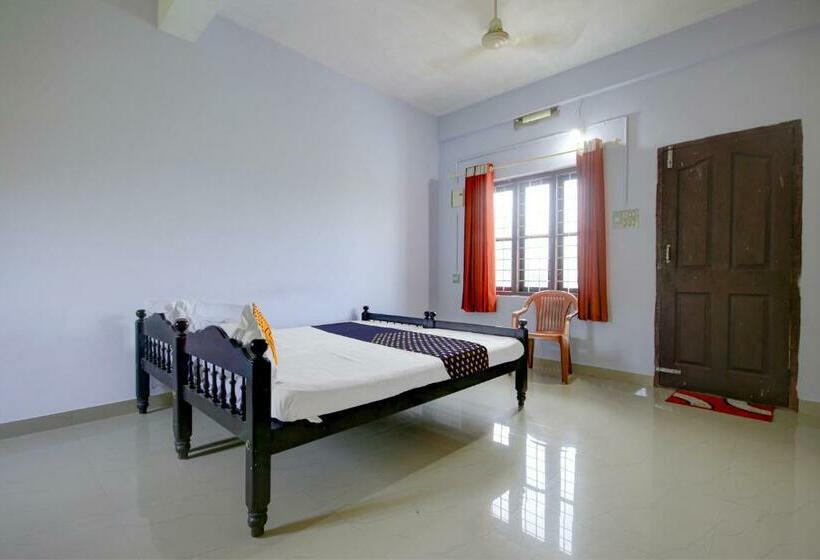 三人经典房间, Spot On Sreebadhra Stay