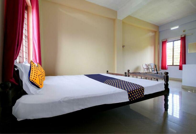 三人经典房间, Spot On Sreebadhra Stay