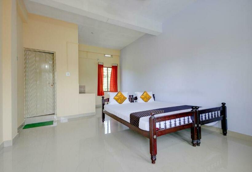 三人经典房间, Spot On Sreebadhra Stay