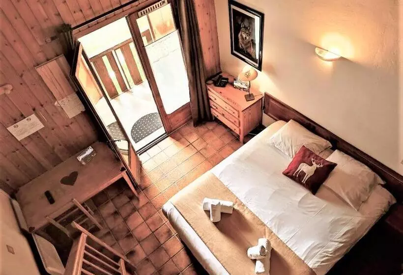 スタンダード４人部屋, Chalet Hôtel Les Blancs