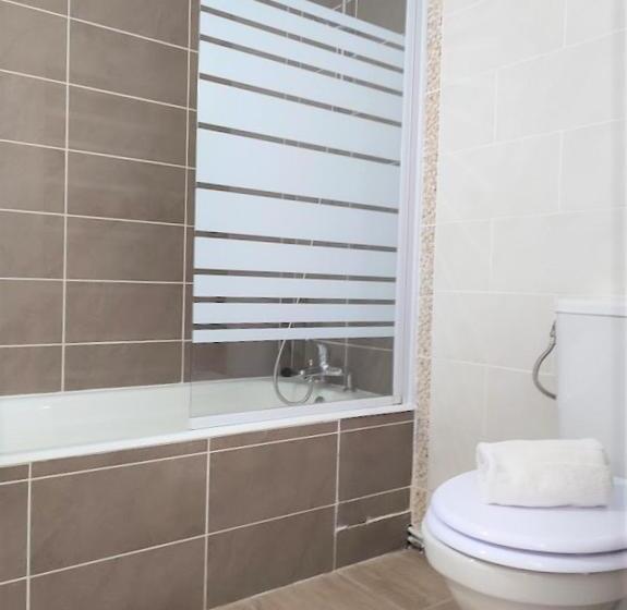 标准三人间, Chalet Hôtel Les Blancs