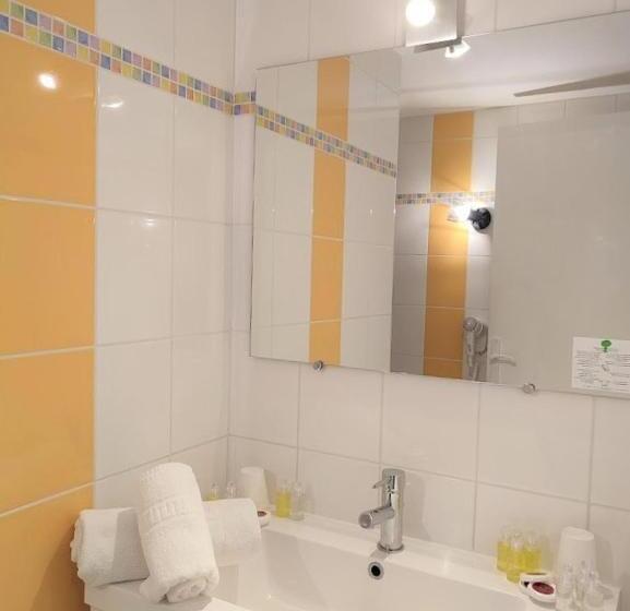 Четырехместный Номер Стандарт, Chalet Hôtel Les Blancs