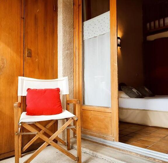 四人标准间, Chalet Hôtel Les Blancs