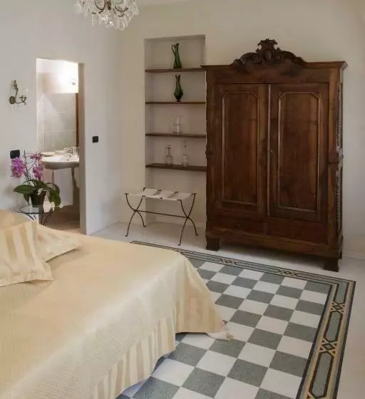 سوییت, Locanda Dell' Orso Bevitore