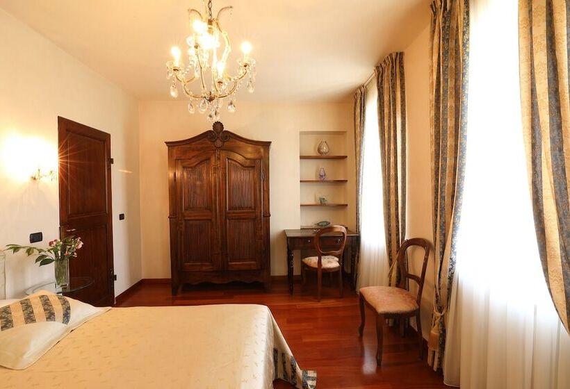 Люкс, Locanda Dell' Orso Bevitore