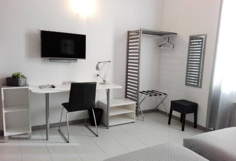 חדר סטנדרט, Bert Hotel