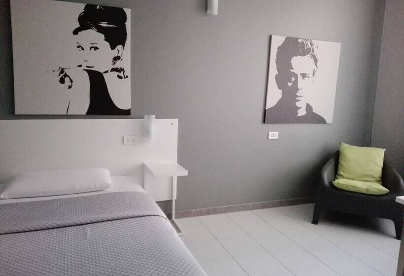 חדר סטנדרט יחיד, Bert Hotel