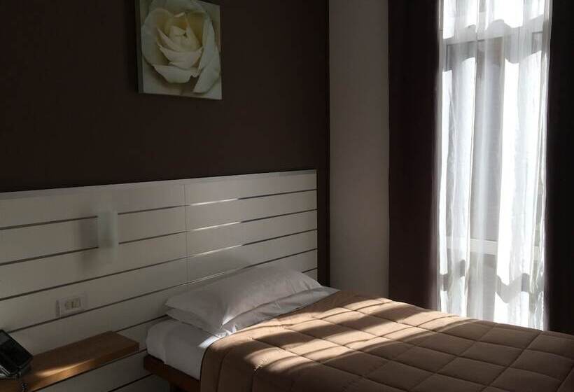 חדר סטנדרט יחיד, Bert Hotel