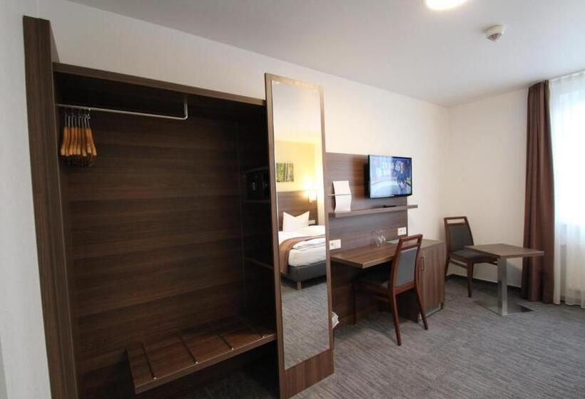 اتاق استاندارد سه نفره, Goethe Conference Hotel By Trip Inn