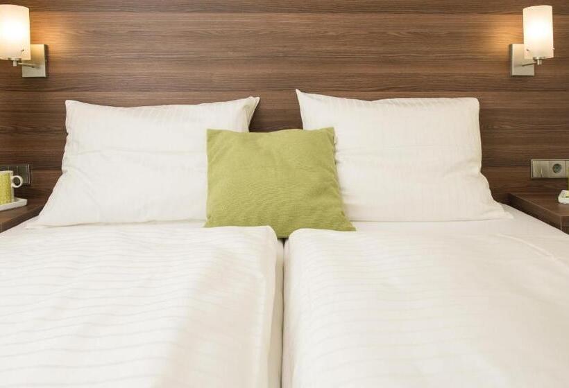 اتاق استاندارد سه نفره, Goethe Conference Hotel By Trip Inn