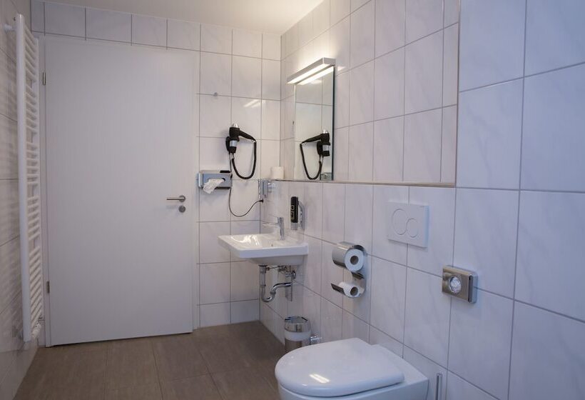 اتاق استاندارد سه نفره, Goethe Conference Hotel By Trip Inn