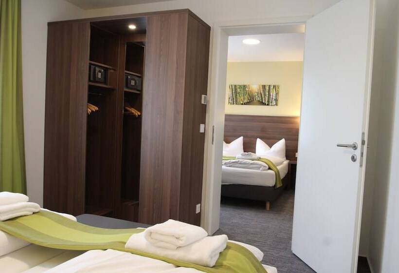 اتاق استاندارد چهار تخته, Goethe Conference Hotel By Trip Inn