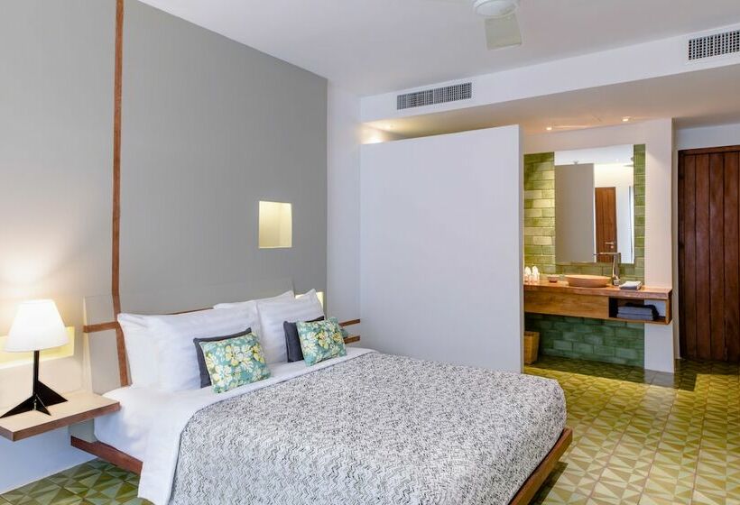 اتاق پرمیوم, 1920