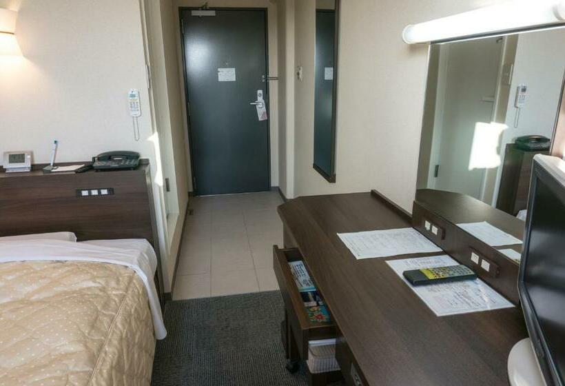 חדר בסיסי מיטה זוגית, Aston Plaza Himeji