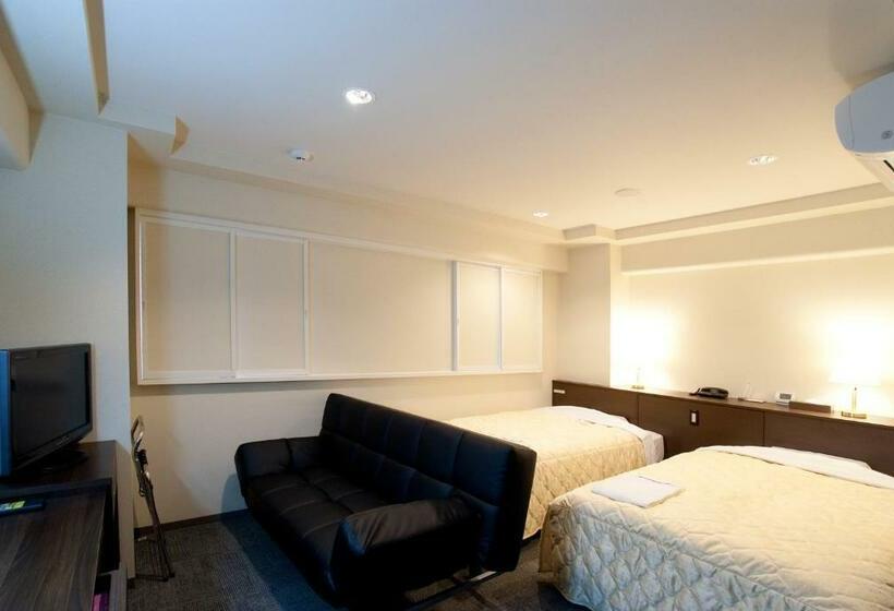 חדר אקונומי, Aston Plaza Himeji