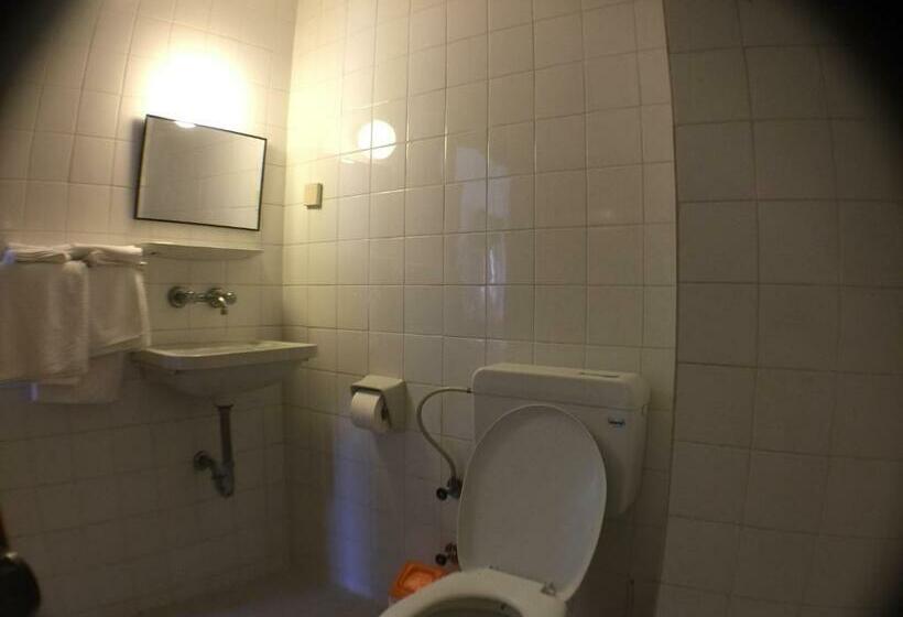 Номер Стандарт, Efes