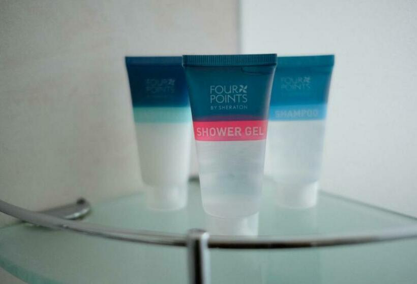 带大床的标准间, Four Points By Sheraton Jakarta Thamrin