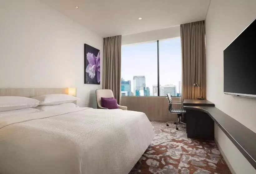 キングサイズベッドのスタンダードルーム, Four Points By Sheraton Jakarta Thamrin